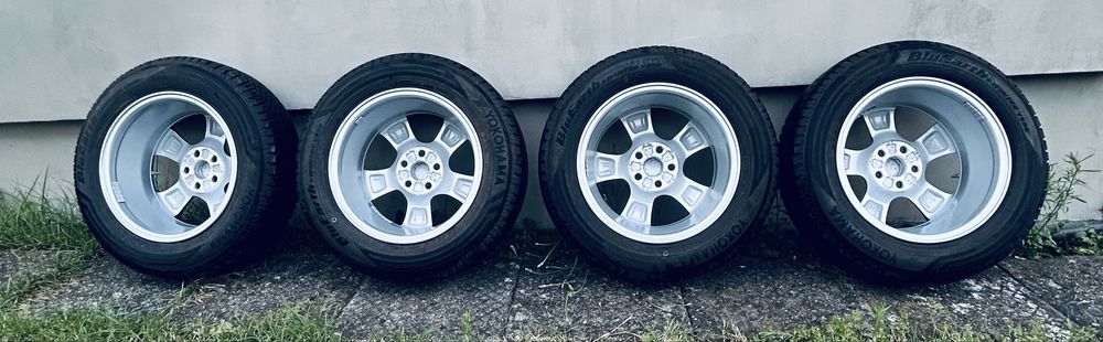 Komplet kół  zimowych Toyota Yaris 2024 r  185|65/R15 88T