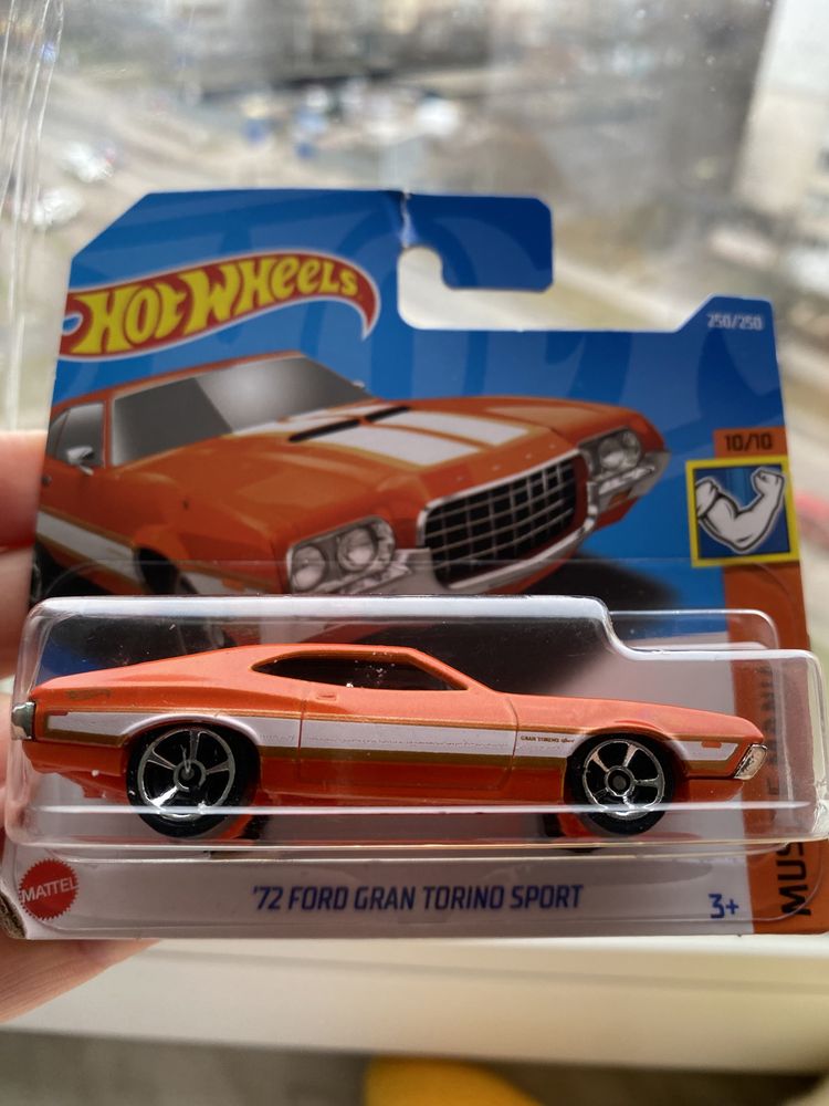 Hot Wheels машинки