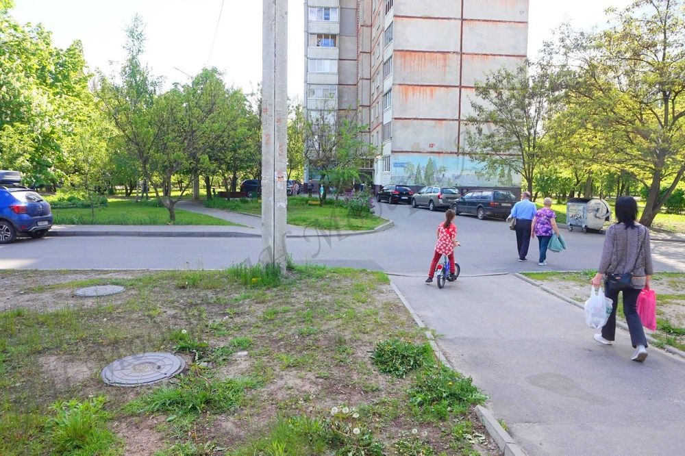 Павільйон 22 м2 серед житлових будинків м.Салтівська Харків оренда