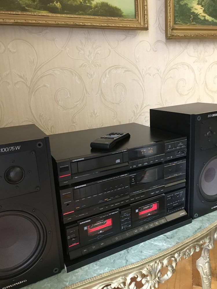 Топова стереосистема Grundig 8000 серії