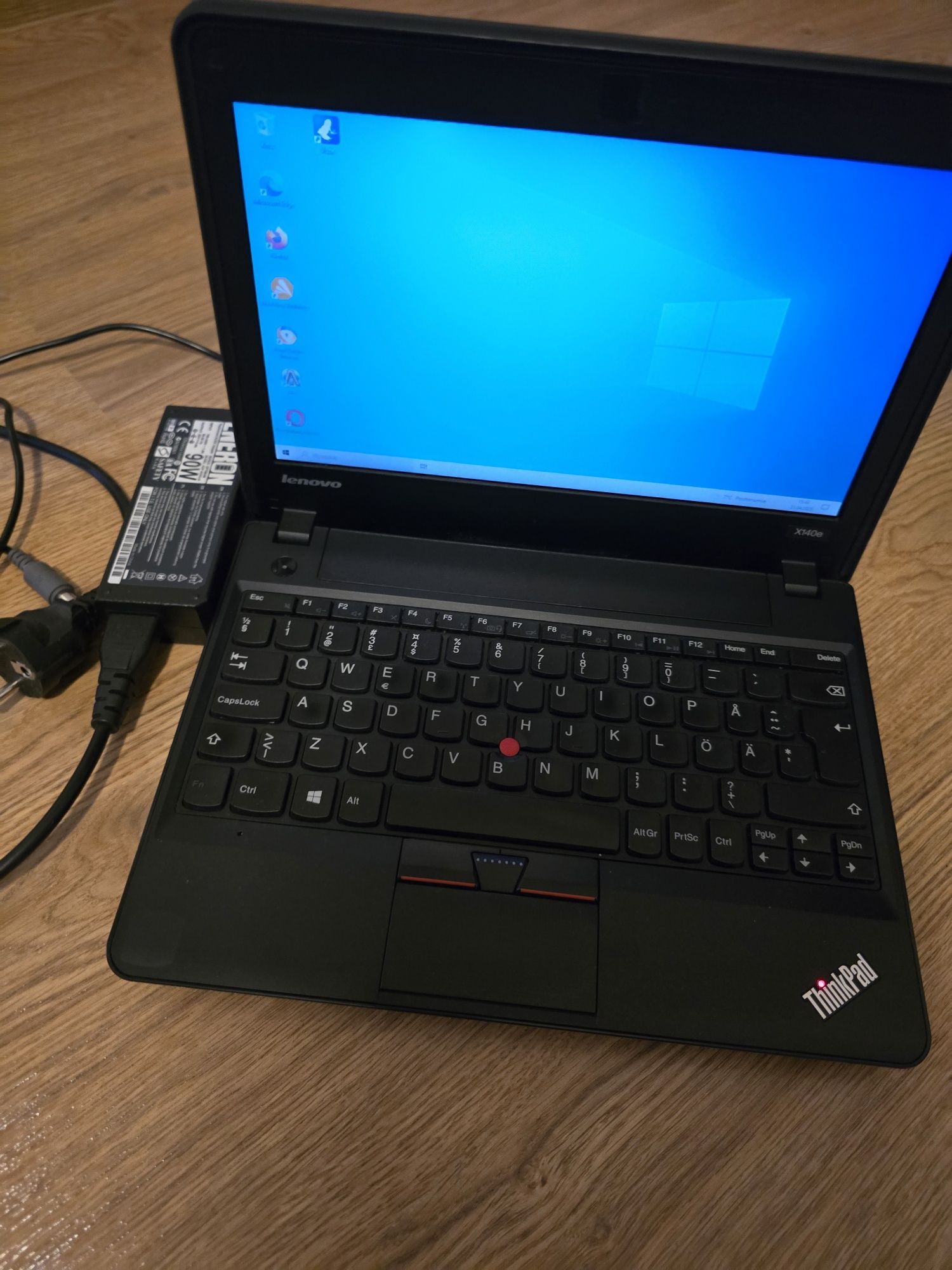 Laptop lenowo  .