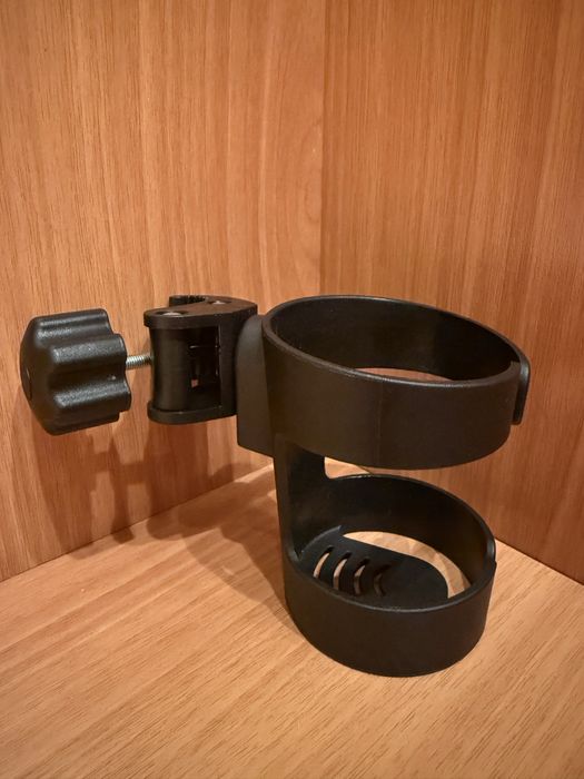 Універсальний підстаканник для коляски, що обертається на 360°