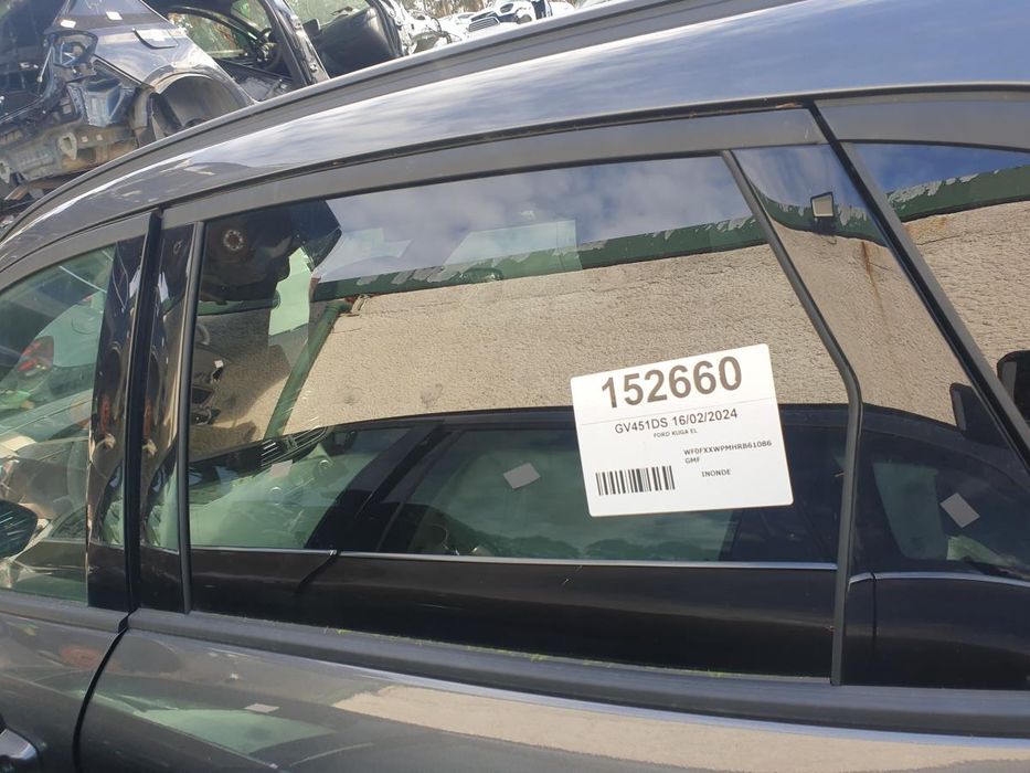 Vidro porta trás esquerdo FORD Kuga III (DFK)