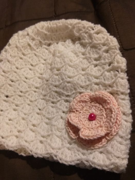 Czapeczka chrzest 62 białe nowa szydełko rękodzieło