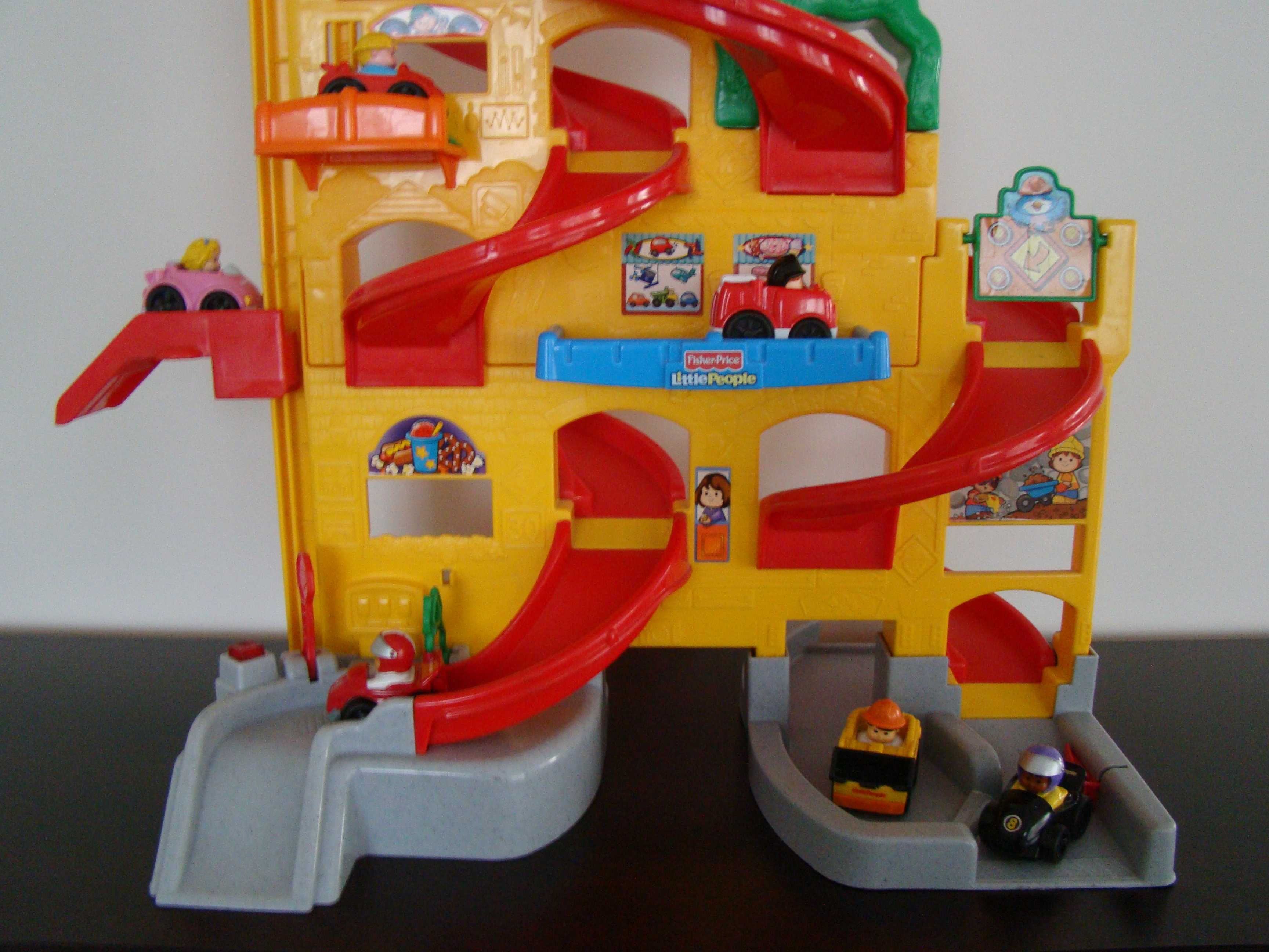 ZJEŻDŻALNIA TOR DLA AUTEK + auta Little People Fisher Price