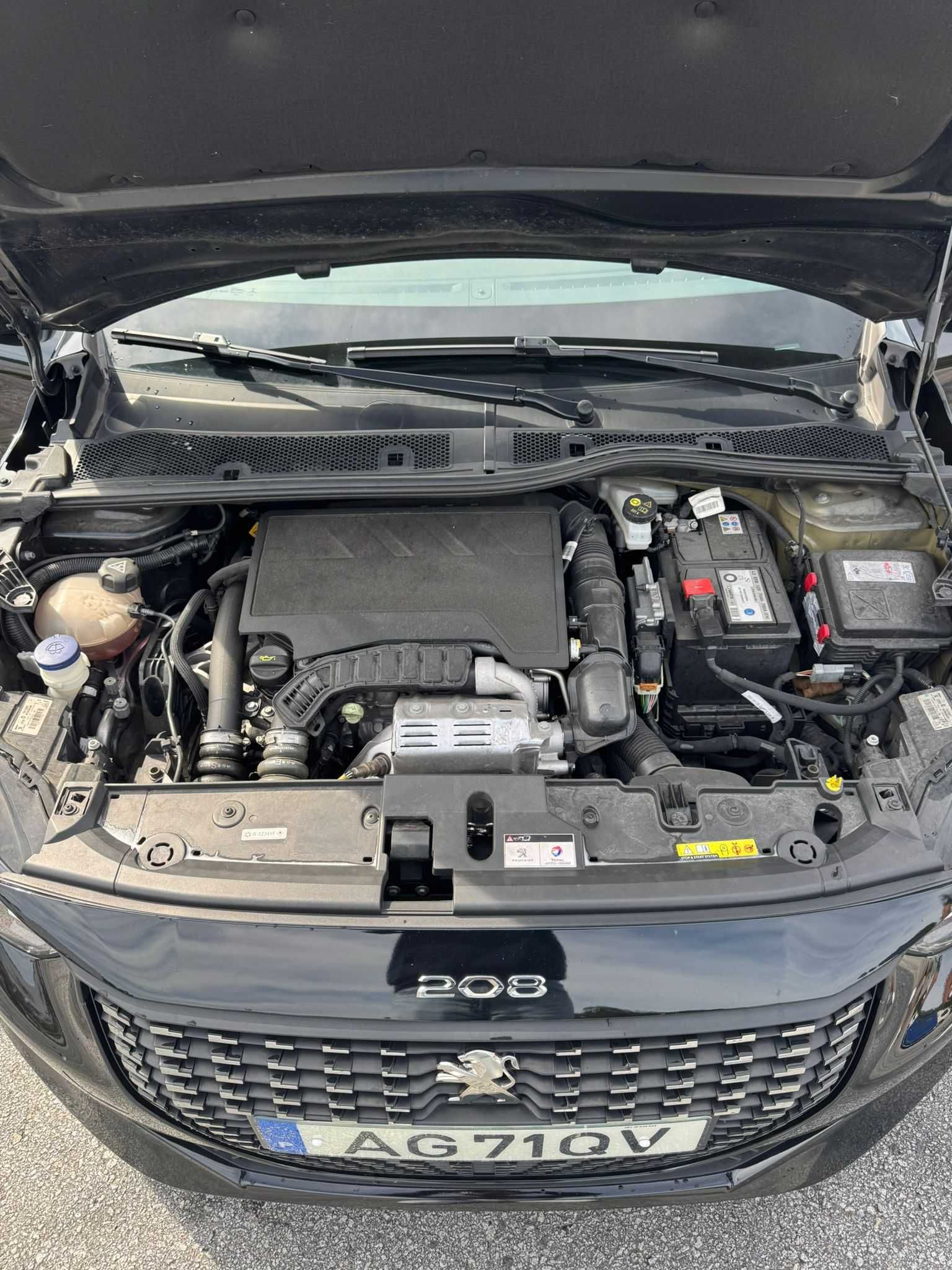 Peugeot 208 Allure 1.2 Puretech