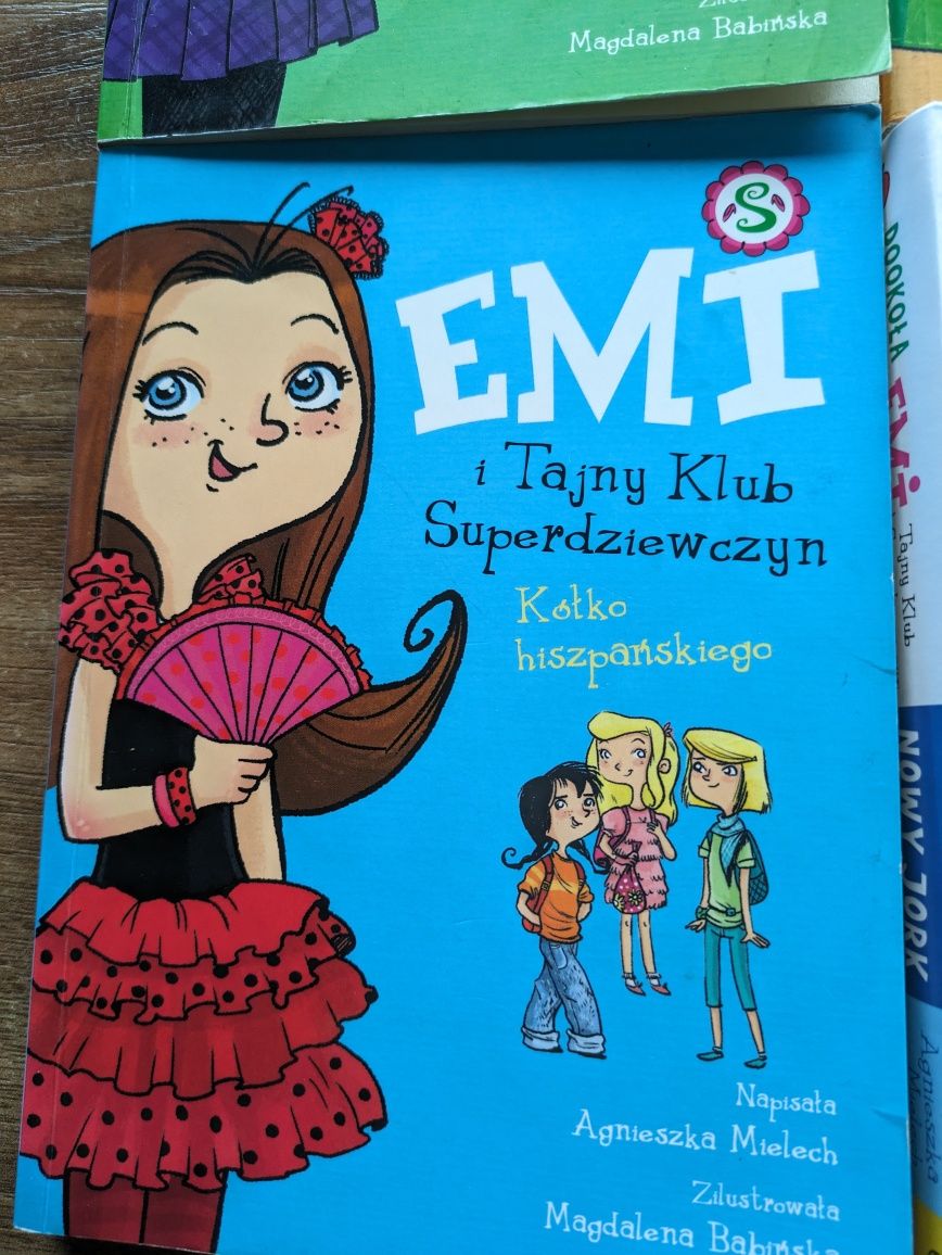2 książki Emi i tajny klub superdziewczyn