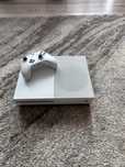 Sprzedam Xbox one S  1 TB
