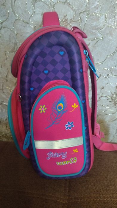 Шкільний рюкзак для дитини