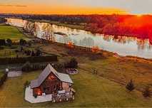 RIVER HOUSE Dom do wynajęcia Linia brzegowa 1 h od Warszawy
