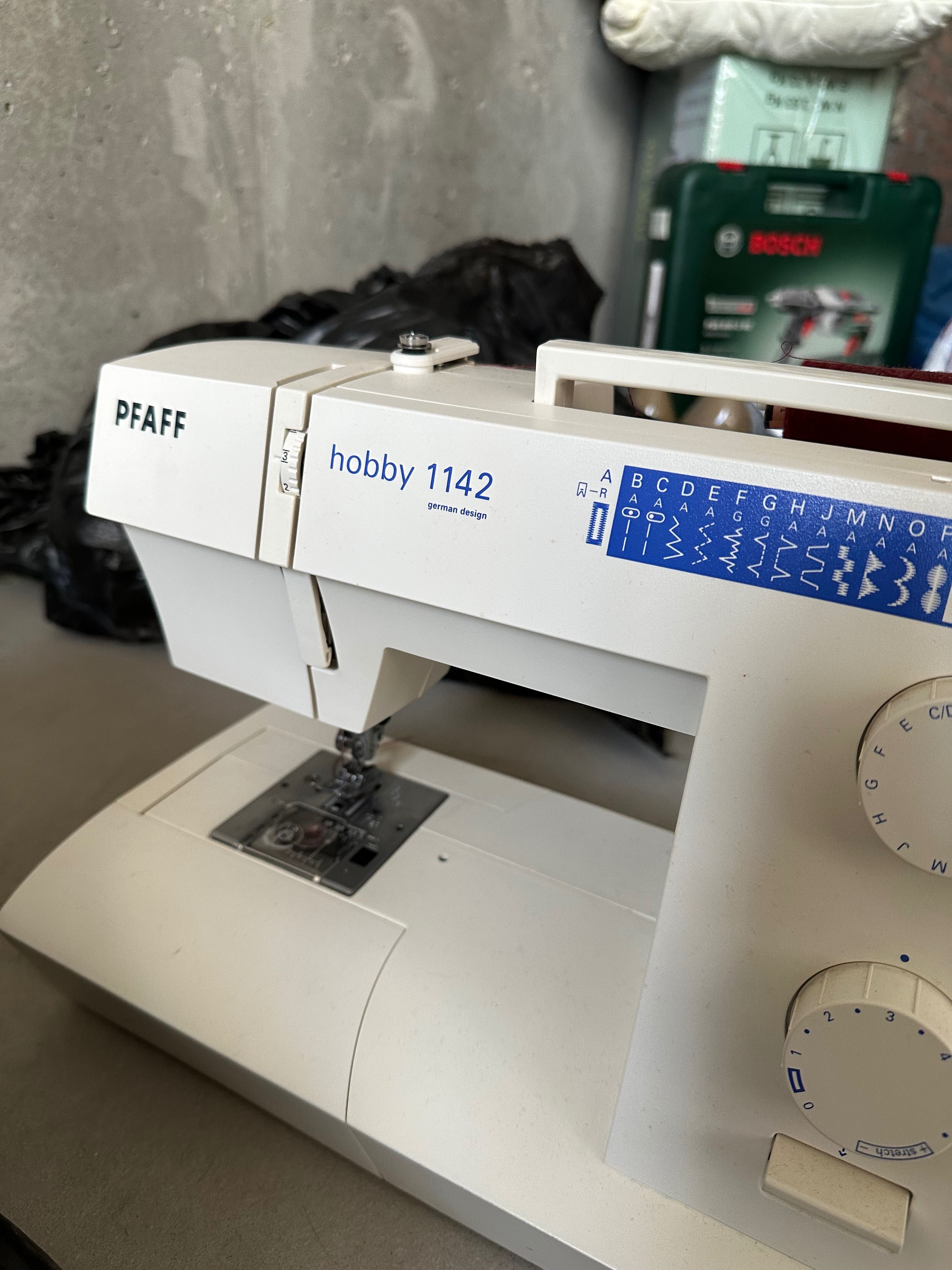 Швейная машинка praff hobby 1142