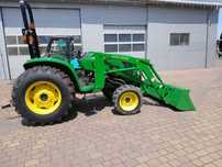 John Deere 4600 z turem