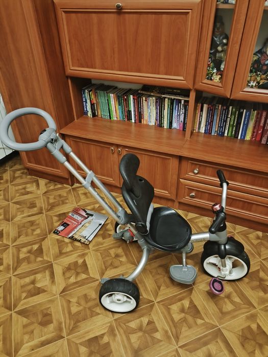 Продам дитячий триколісний велосипед-трансформер