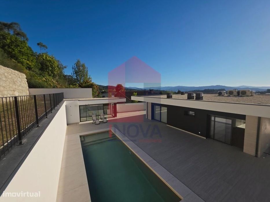 Moradia V4, Nevogilde