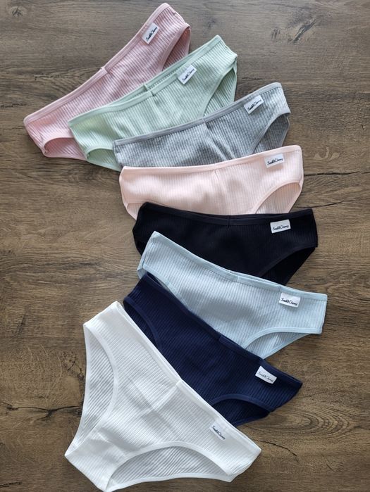 Жіноча білизна, комплекти, трусики, бра, топи, стрінги