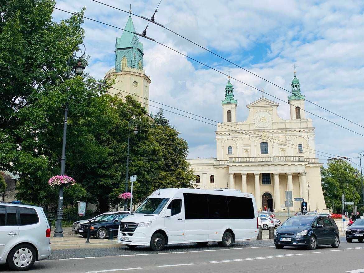Przewóz osób, wyjazdy okolicznościowe, wynajem busa Lublin  i okolice!