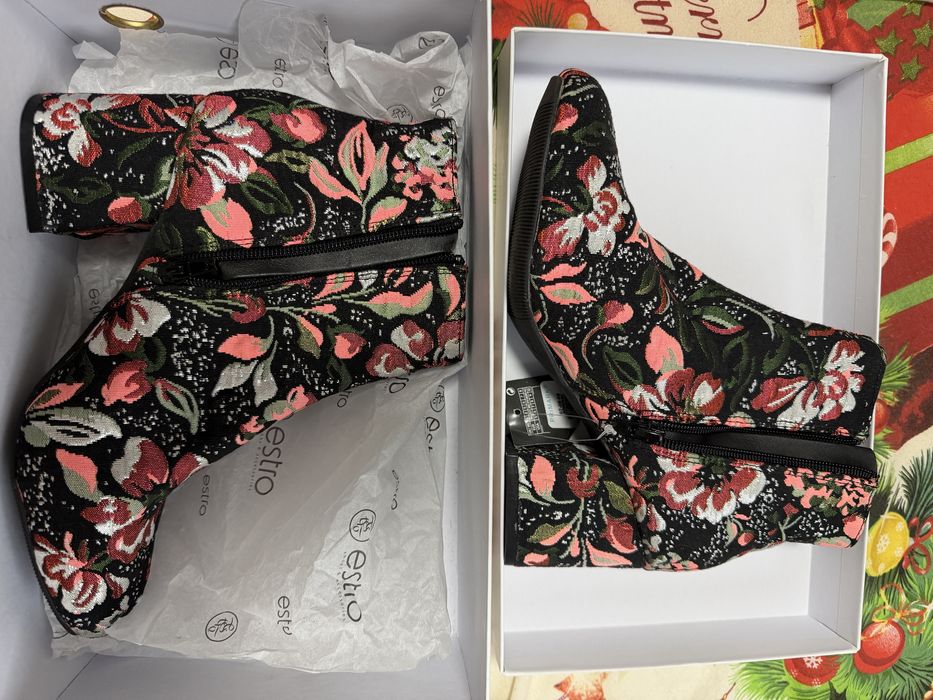 Продам нові ботинки