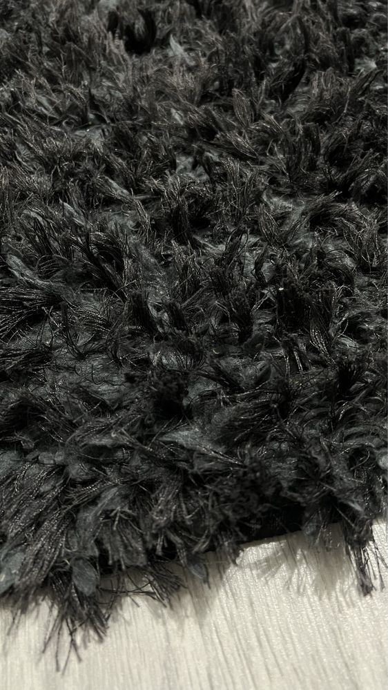 Dywan shaggy czarno-szary  2,30 x 1,60
