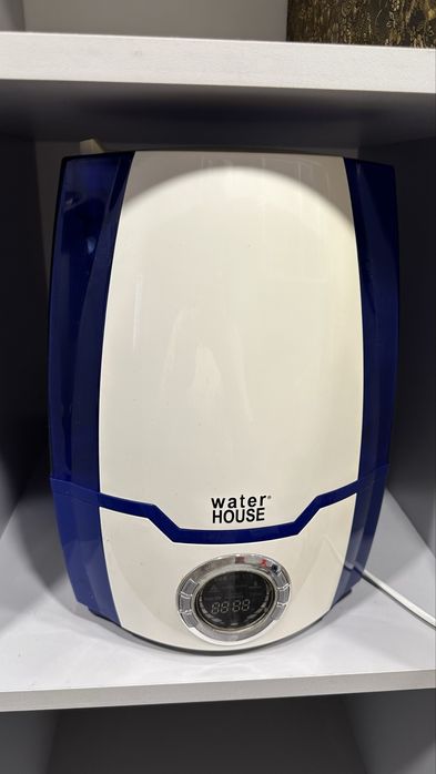 Зволожувач повітря water house