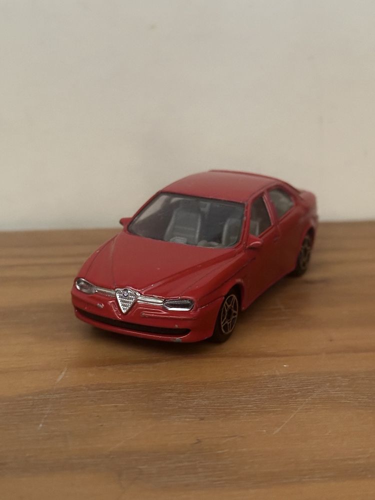 Alfa Romeo 156 escala 1:43