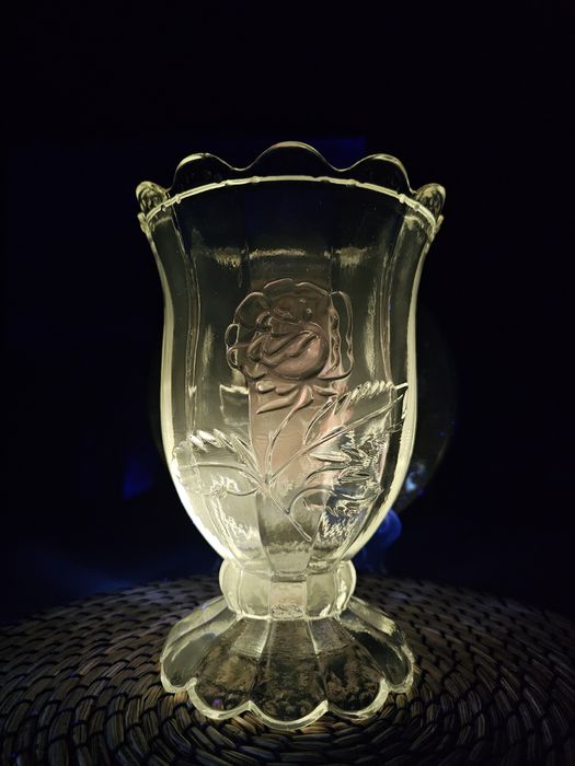 Wazon selenowy- manganowy Imperlux vintage.