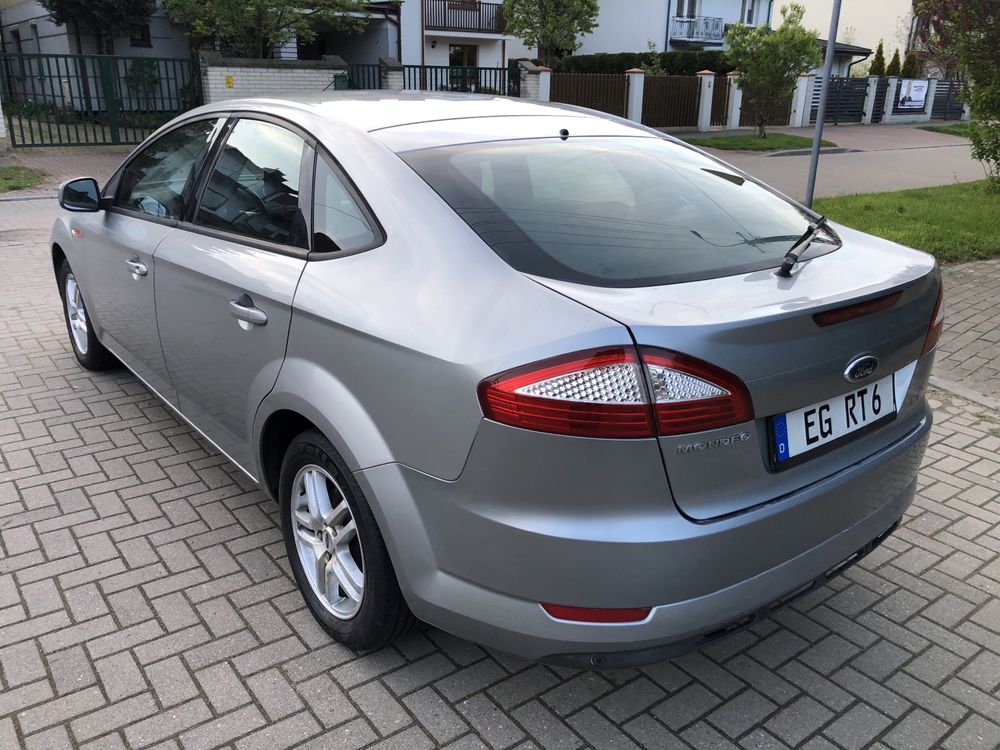 Ford Mondeo 1,6 benz 125KM Przebieg 140tys km