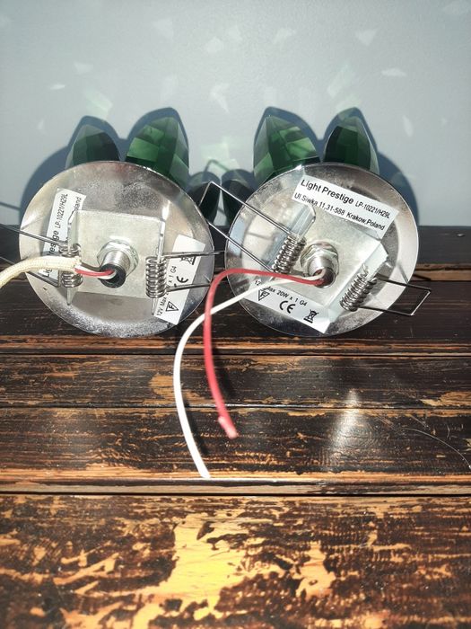 Lampki sufitowe do kg.kształt kwiatu ,szklane  2sz