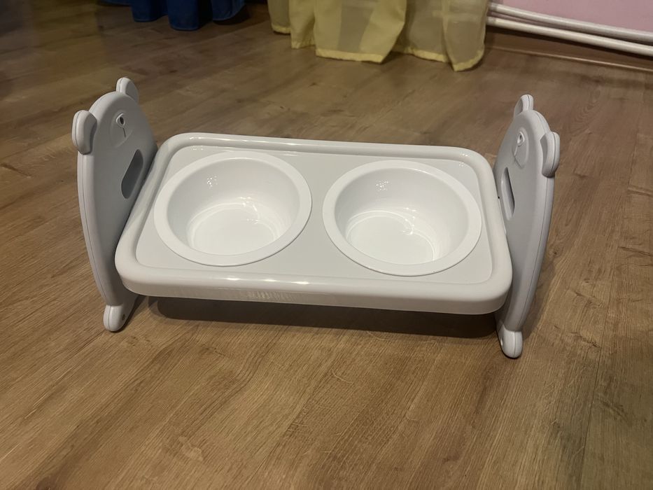 Кормушка для домашніх тварин