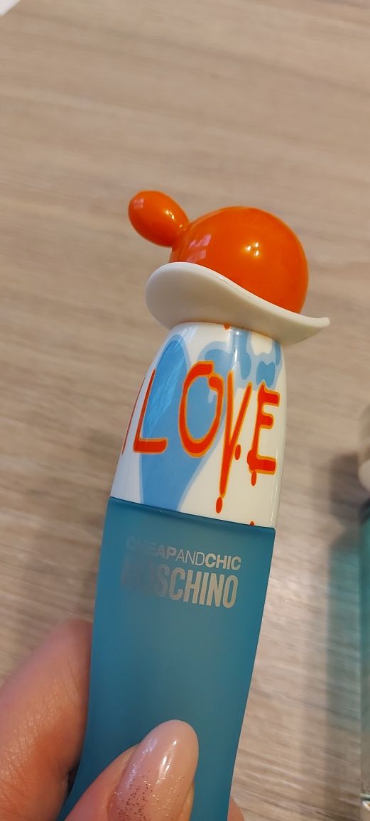 Flakony po oryginalnych perfumach