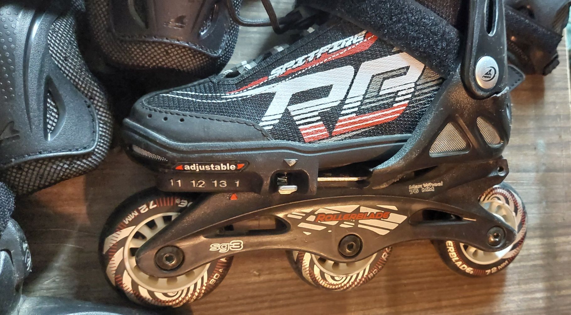 Rollerblade spitfire sg3. Ковзани роликові