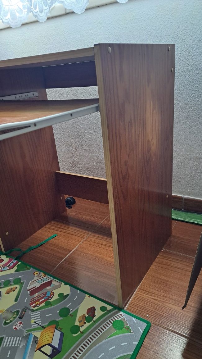 Vendo Mesa secretaria
