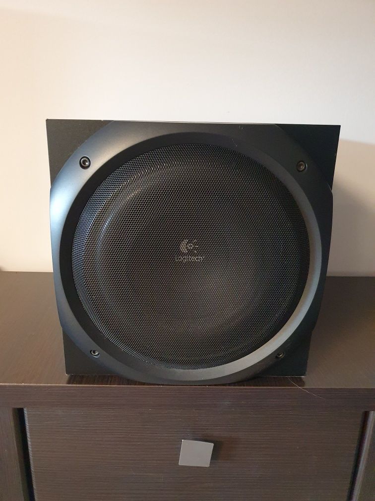Logitech z5500 subwoofer w 100% sprawny
