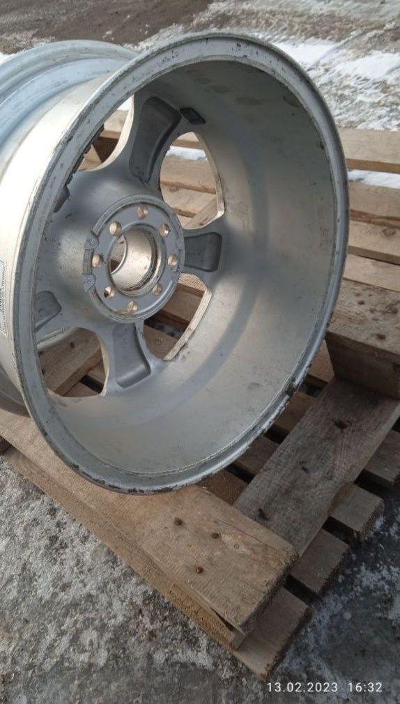 Два диски R16 Kosei 4×98 4×108