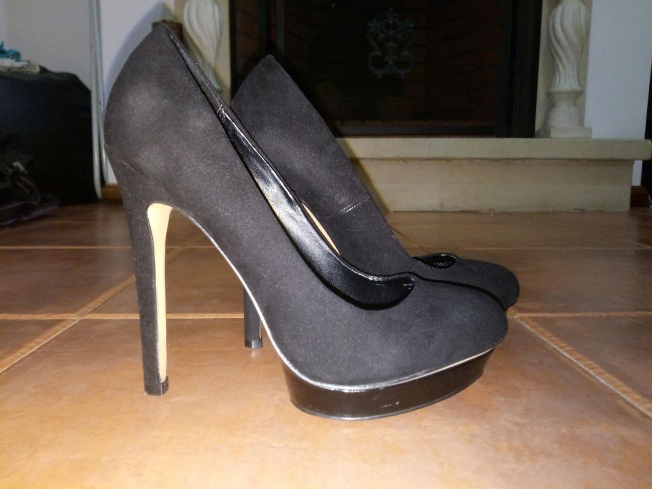 Sapatos preto Stradivarius, novos