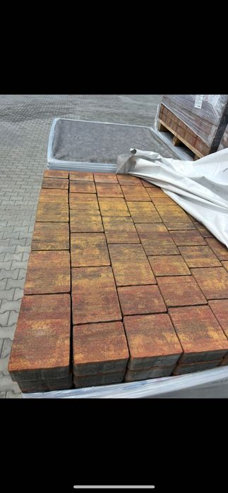 Tania kostka brukowa do wyczerpania zapasów