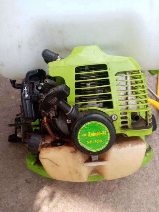 Оприскувач бензо