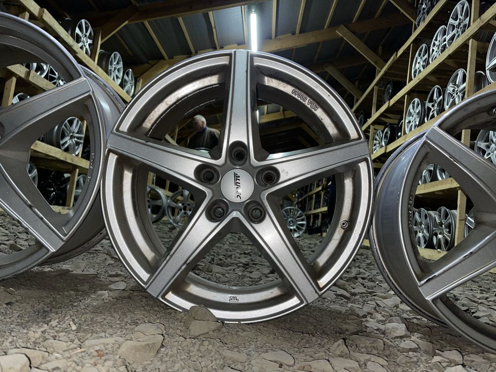 Німецькі титани ALUTEC 5/120 R17 7.5J ET35 сучасний дизайн