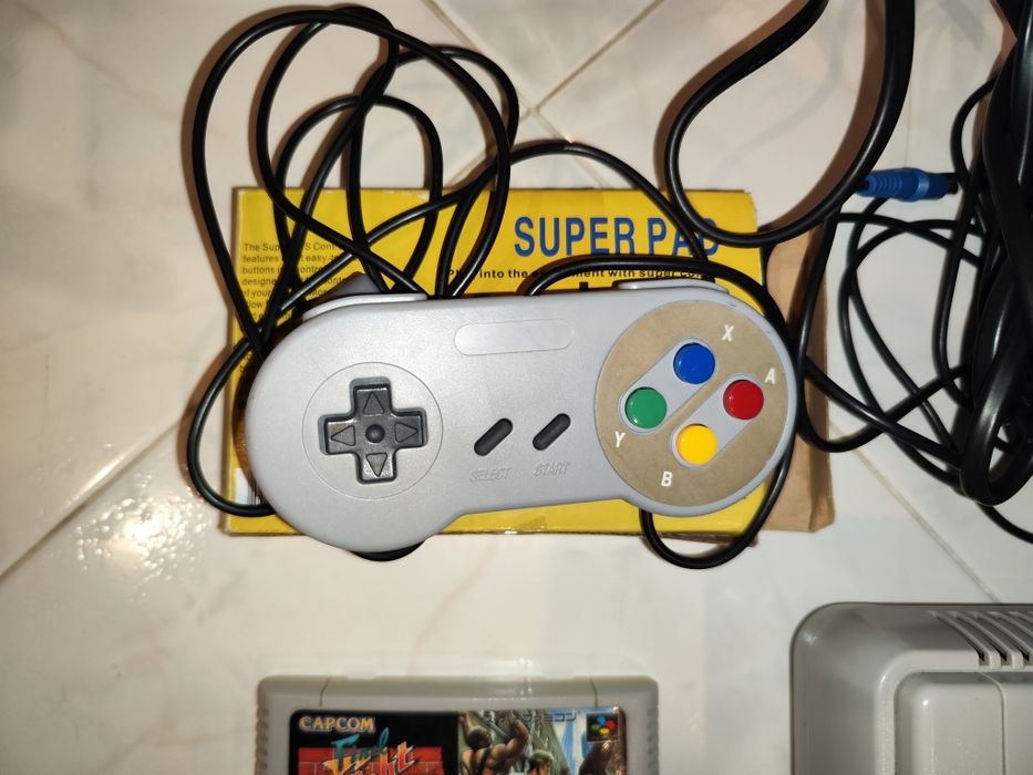 Super Nintendo SNES + 4 jogos