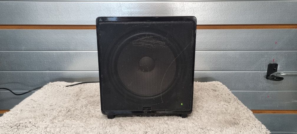 Subwoofer aktywny CANTON PLUS B