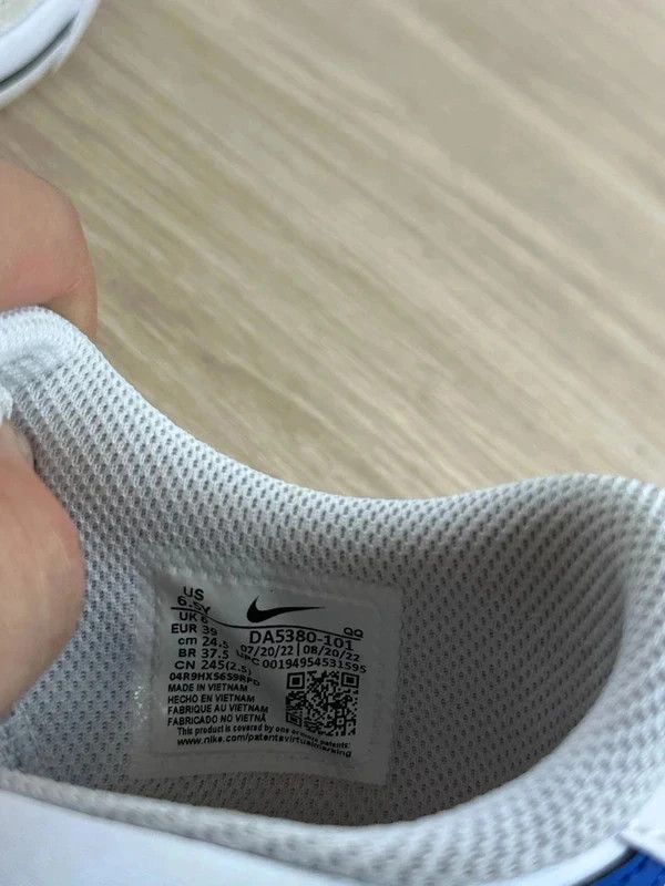 ORYGINALNE BUTY Buty sneakersy trampki białe Nike blazer r. 39