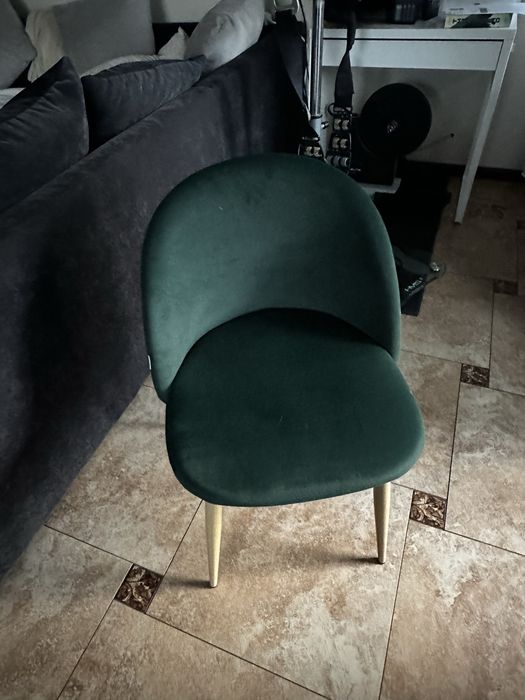 krzesła marki sklum