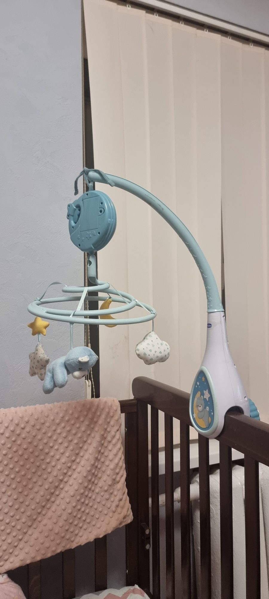 Продам мобіль від Chicco