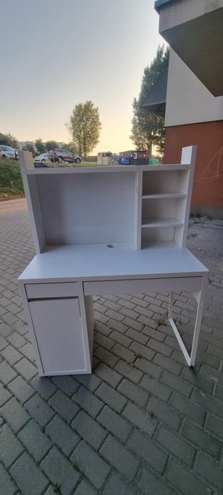 Biurko Ikea z nadstawką