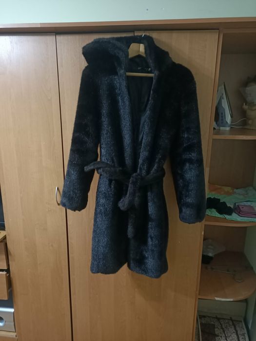 Продасть шубу в гарному стані