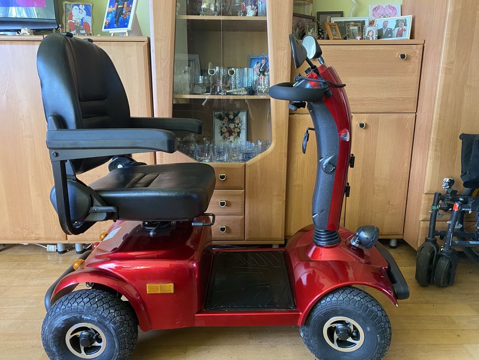 Elektryczny skuter inwalidzki