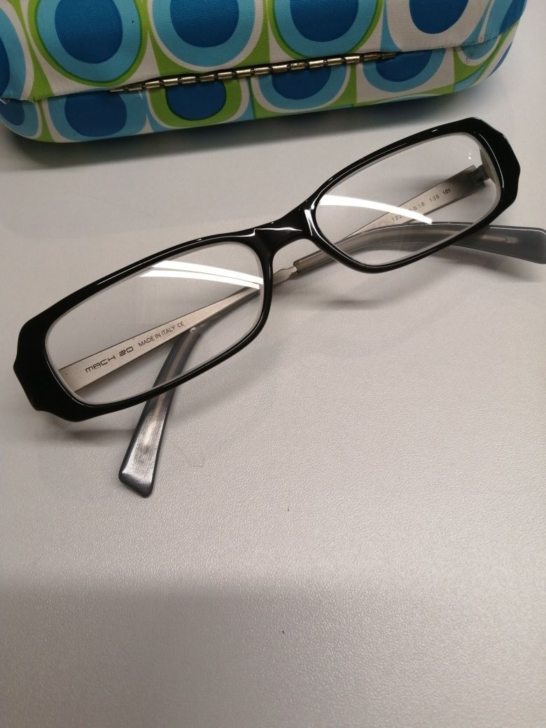 Okulary korekcyjne ze szkłami