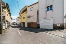 Moradia em Banda T2 / Covilhã, Ourondo