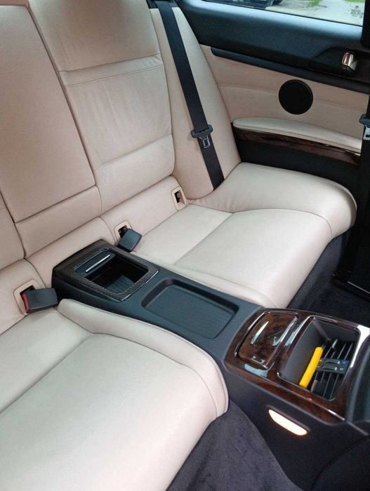 BMW 328i (E92) 2011 рік