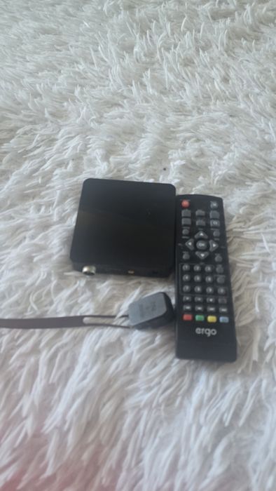 Тв-тюнер ERGO DVB-T2 302 б/у