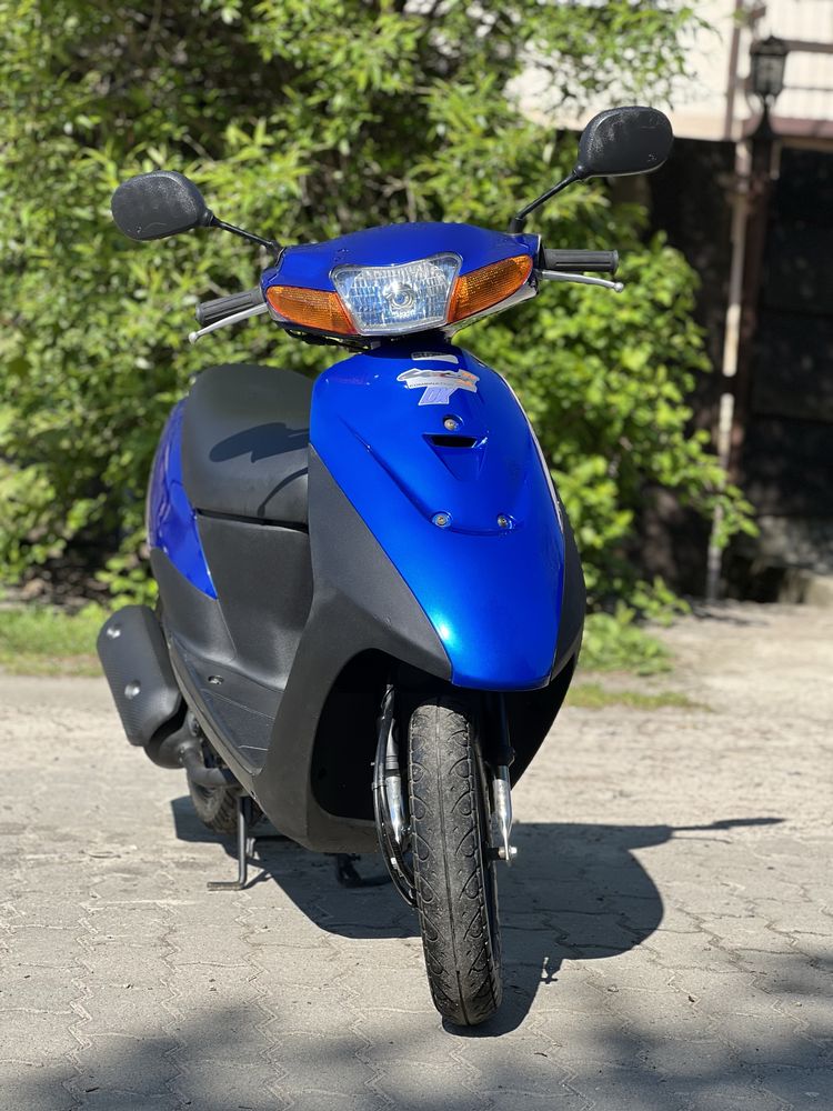 Скутер Японець Suzuki Lets 3 New